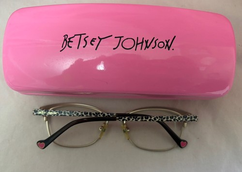 Marcos y estuche para gafas Betsey Johnson