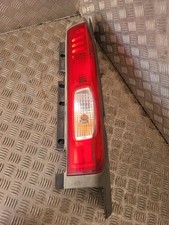 Feu arrière Opel VIVARO