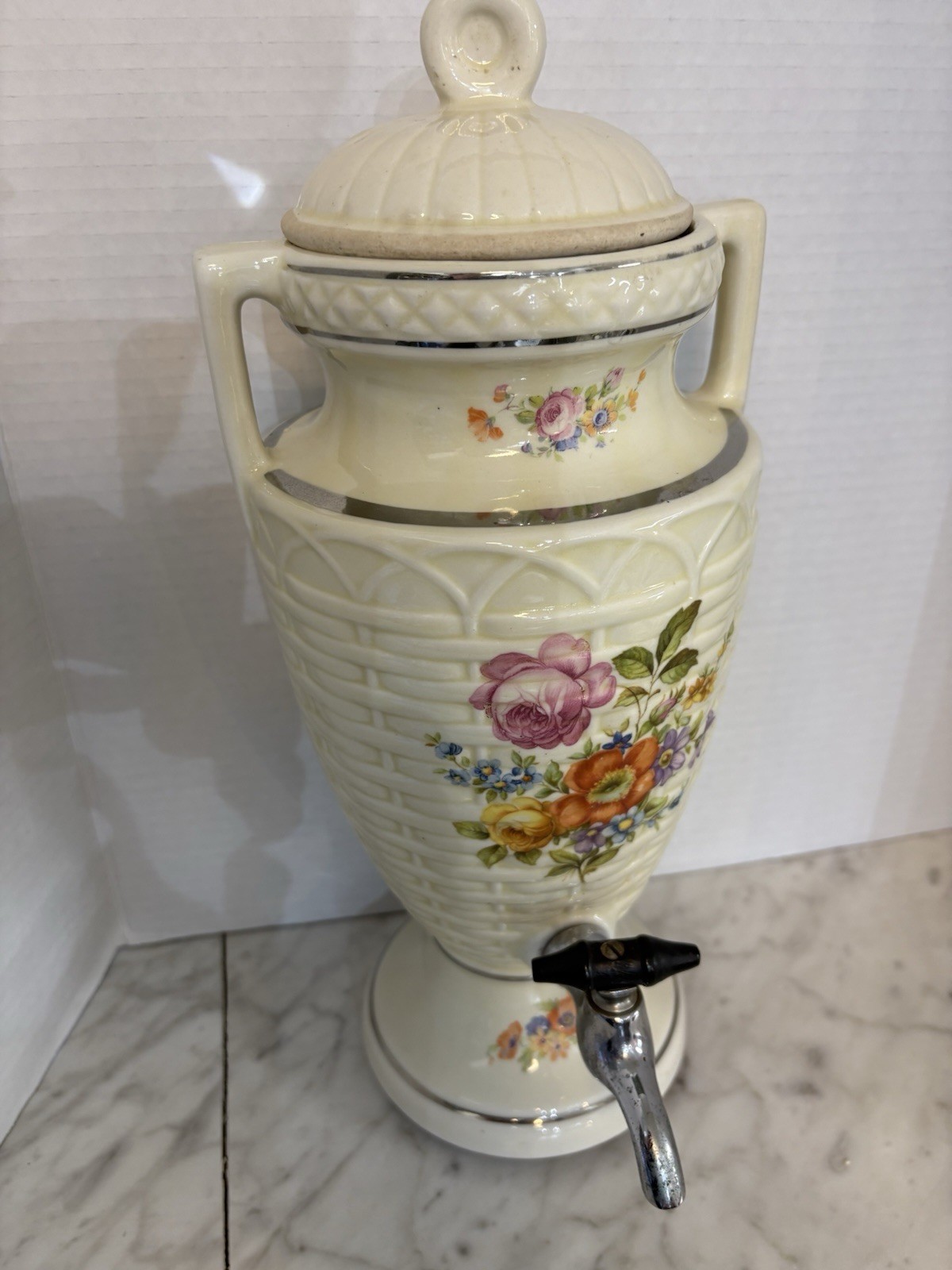 1930&rsquo;s Vintage Porcelier Porcelain Coffee Server. Basket Weave White Floral 14.5