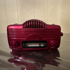 Red Portable AM/FM Radio with Telescopic Antenna