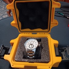 invicta s1 rally men's rally watch Model 23059 case included no papers