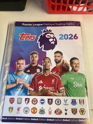 Topps Premier League 2026 Football Trading Cards 1-108 weiß blau gelb grün 