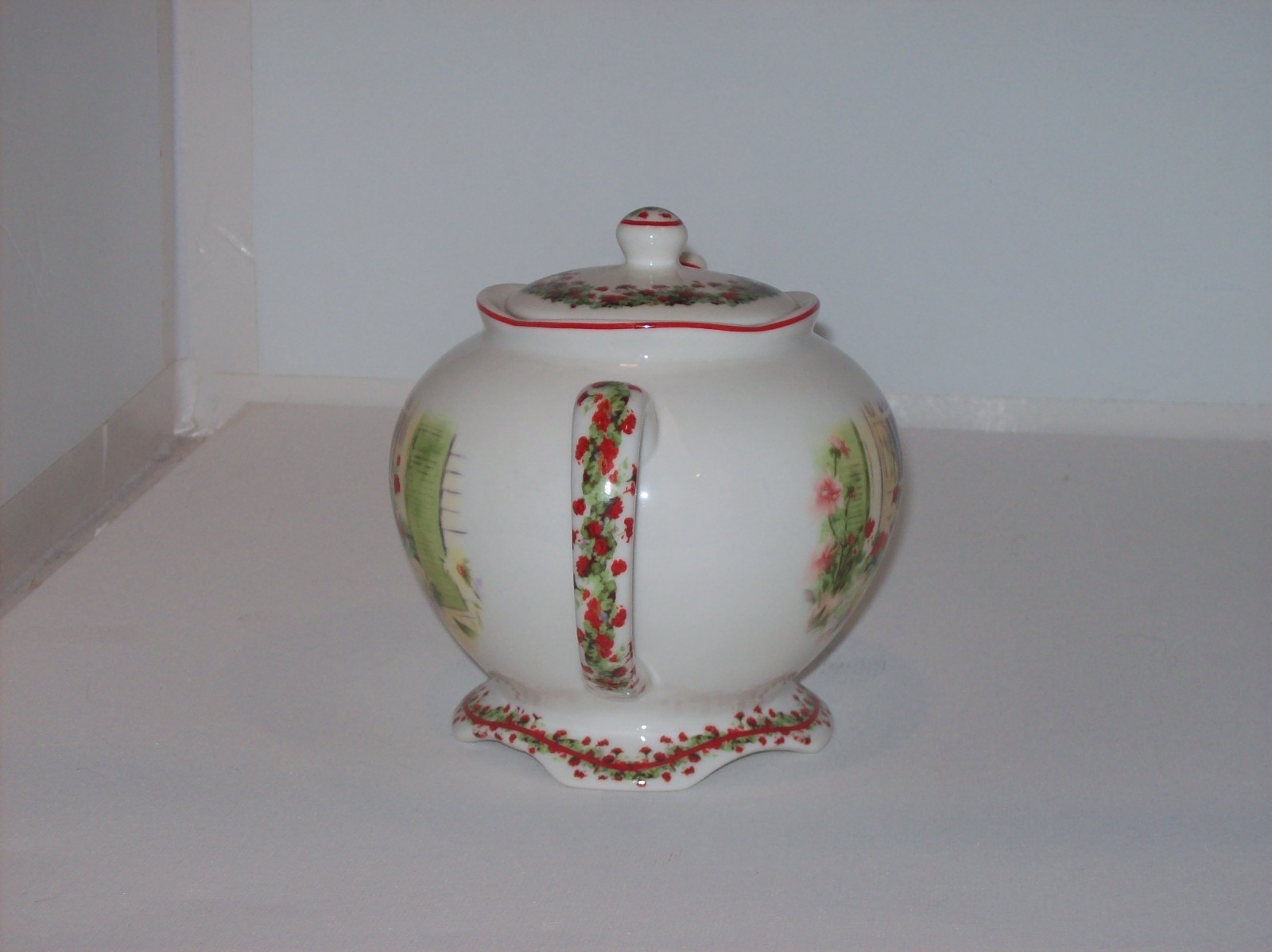 Picture 4 of 6