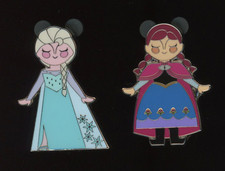 JDS Japan Disney Store Frozen Journey Mystery Adventure Outfits Elsa & Anna Pin