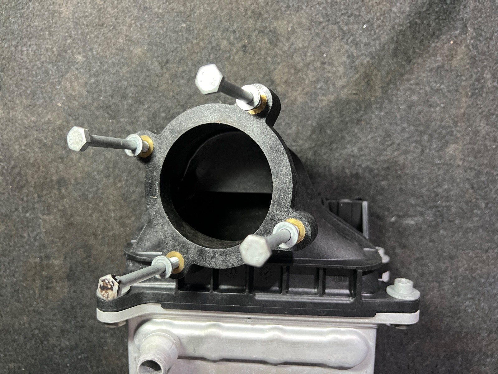 2010-2023 BMW ROLLS ROYCE 6.6L LEFT ENGINE MOTOR INTERCOOLER OEM