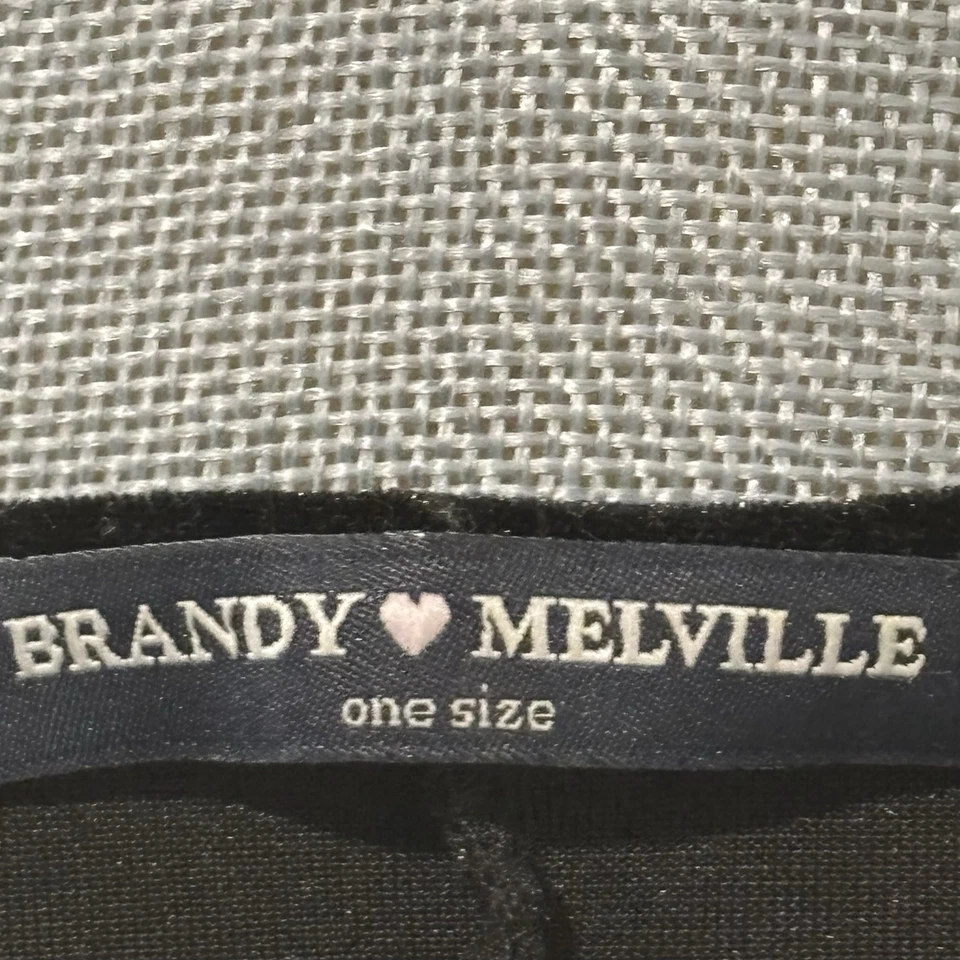 Camiseta sin mangas BRANDY MELVILLE Terciopelo Negra Para Mujer Talla Única Recortada Fiesta de Vacaciones Foto 4 de 4