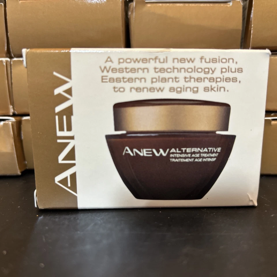 VENTA INMOBILIARIA UN GRAN LOTE DE COLECCIÓN AVON NUEVA LOCIÓN ¡Mira las fotos! Foto 3 de 4