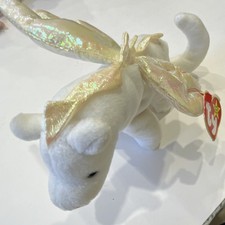 Ty Beanie Baby MAGIC the Dragon Plush White with Iridescent Wings 1995