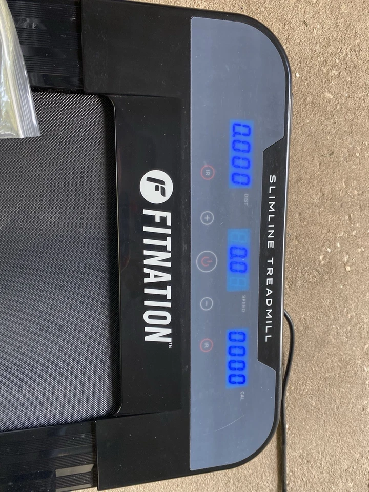 Nueva Cinta de Correr Slimline Fitness Negra, Viene con Aceite Manual y Lubricante Foto 3 de 3