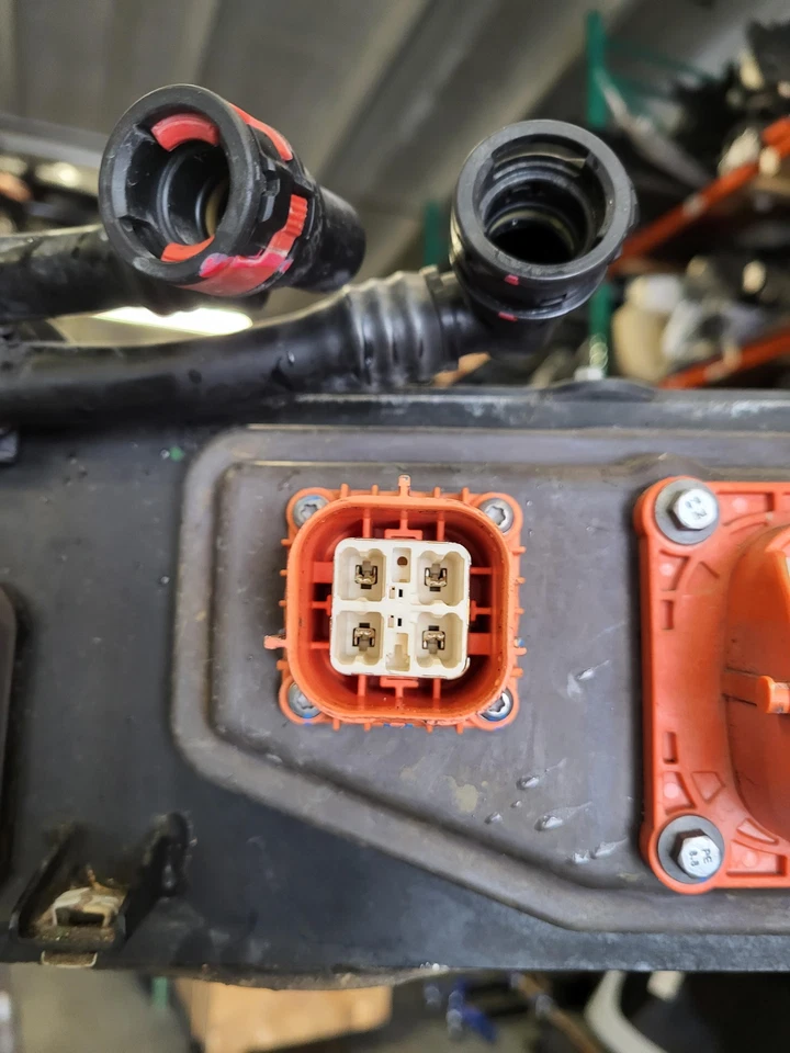 FORD MUSTANG MACH E 2023 High Voltage Hybrid Battery USED OEM 98.8 LJ98-10C700 - Image 3 of 4