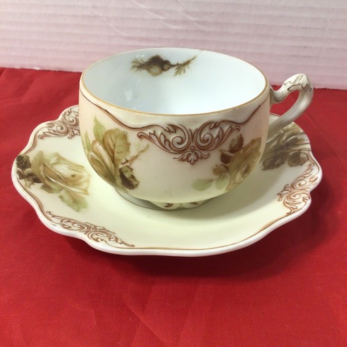 Ancienne tasse à thé et soucoupe vintage Hermann Ohme SILÉSIE Allemagne bordure dorée ivoire fleurie