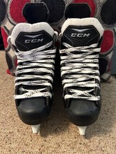 CCM RBZ RAPIDE JUNIOR SIZE 3 HOCKEY SKATES