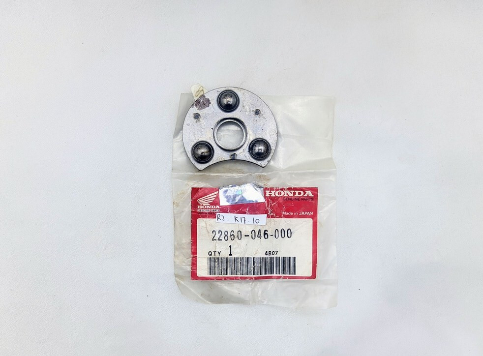 hiro0527！ Honda CT70 Z50 XR50 XR70 CRF50 CRF70 Clutch Ball Retainer NOS