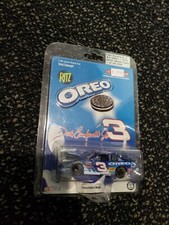 Action Dale Earnhardt Jr. 3 Oreo / Ritz 2002 Monte Carlo 1:64