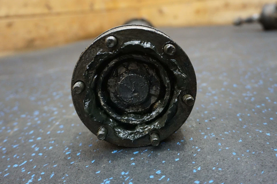 Eje trasero izquierdo o derecho CV manual 95133203807 Porsche 944 Turbo 1987-1991 Foto 3 de 4