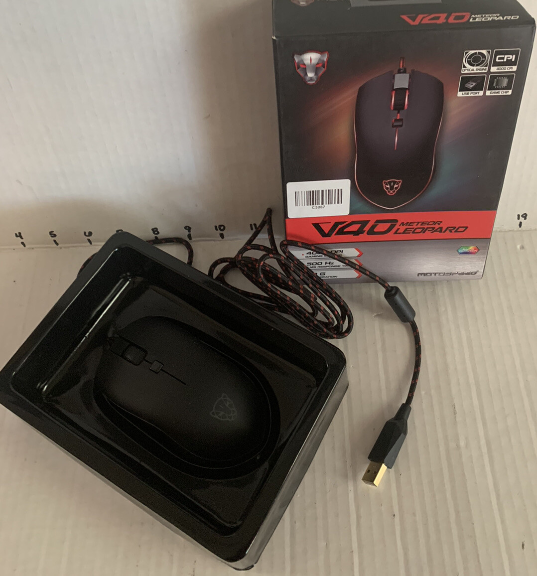 V40 Precision Gaming Mouse for Enhanced Performance and Control-image