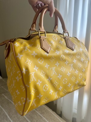 パリ直営店【Louis Vuitton】LV Remix クッサン BB Chic&Yellow LV Trainer Maxi Sneaker - Shoes | LOUIS VUITTON