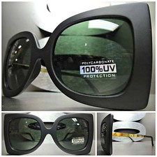 CLASSIC VINTAGE RETRO CAT EYE Style SUNGLASSES Matte Black Gold Frame Green Lens