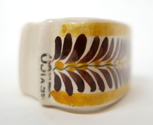 Hand Made Triangle Napkin Ring Holders Mexican Ceramic 6 Hand Painted Gold Brown - Picture 2 of 5