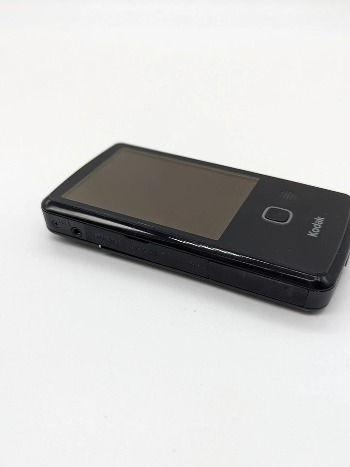 KODAK Zi10 Play Touch Camera, Black - Tested, Working - Image 4 of 4