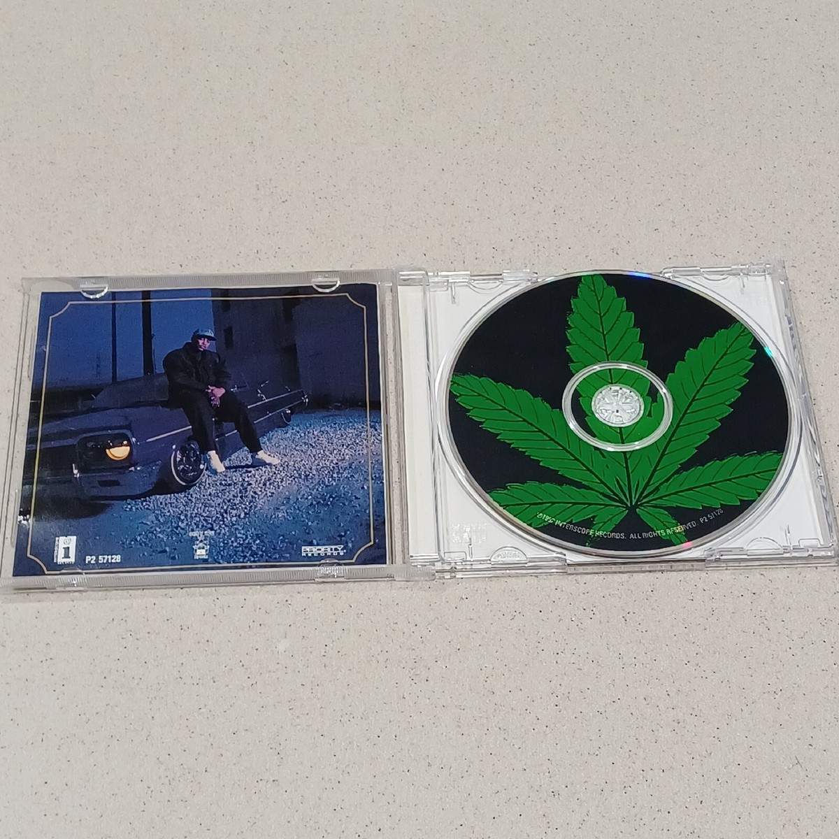 Dr. Dre The Chronic CD, Original 1992, Death Row Record Dr. Dre The Chronic CD, Original 1992, Death Row Record