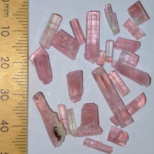 Pink Tourmaline gemstones rough raw Elbaite crystals loose bundle lot 30.3ct - Bild 3 von 6