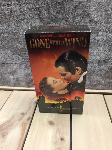VHS Movie Gone with the Wind Scarlett O'Hara Rhett Butler MGM  (1998) - Picture 1 of 8