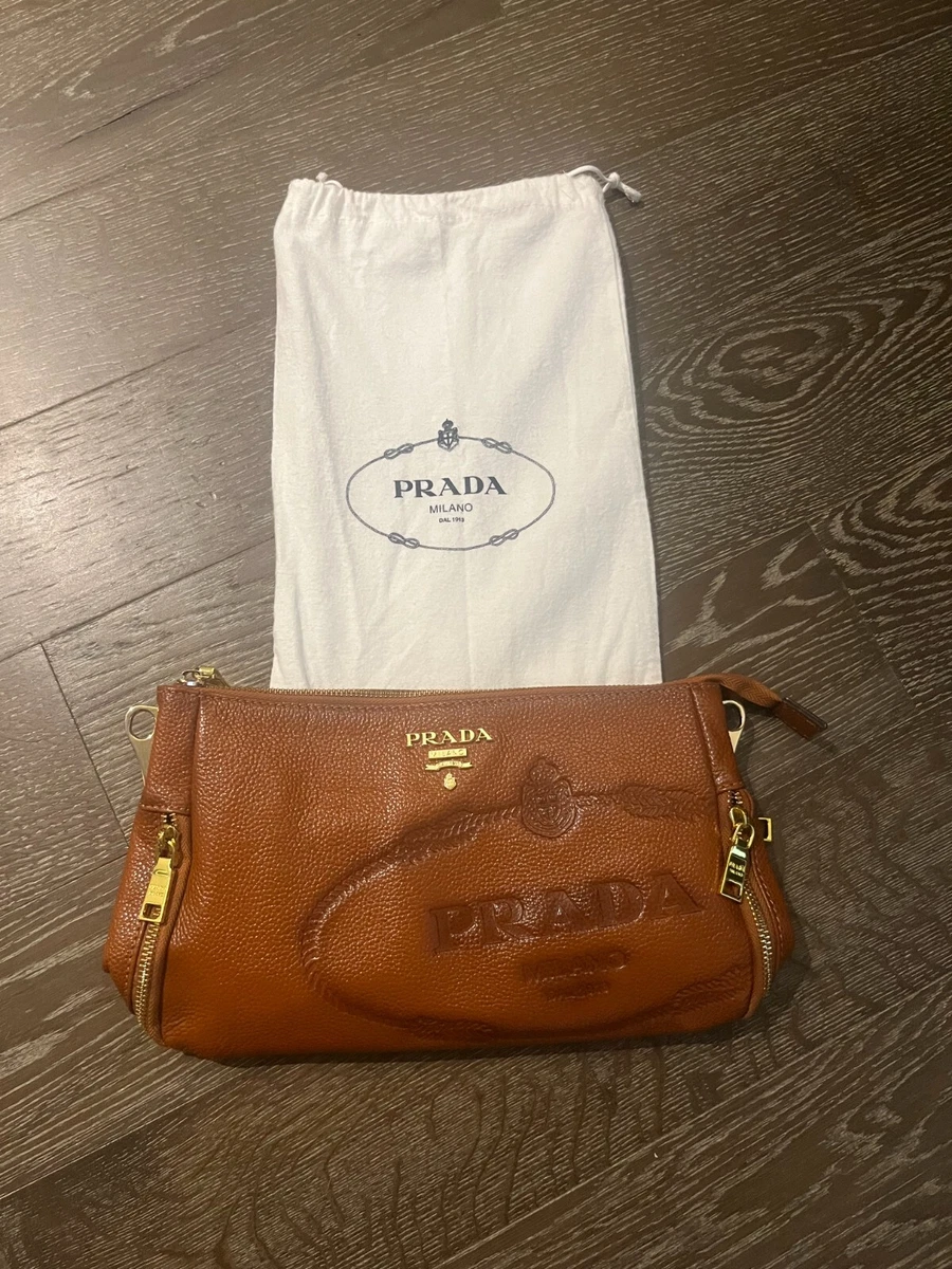 Prada logo-embossed Saffiano Leather Bag - Farfetch