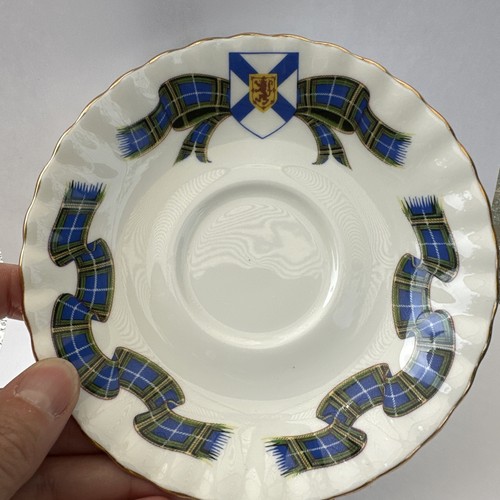 ROYAL ALBERT BONE CHINA England Nova Scotia Tartan design Tea cup & Saucer - Picture 6 of 14