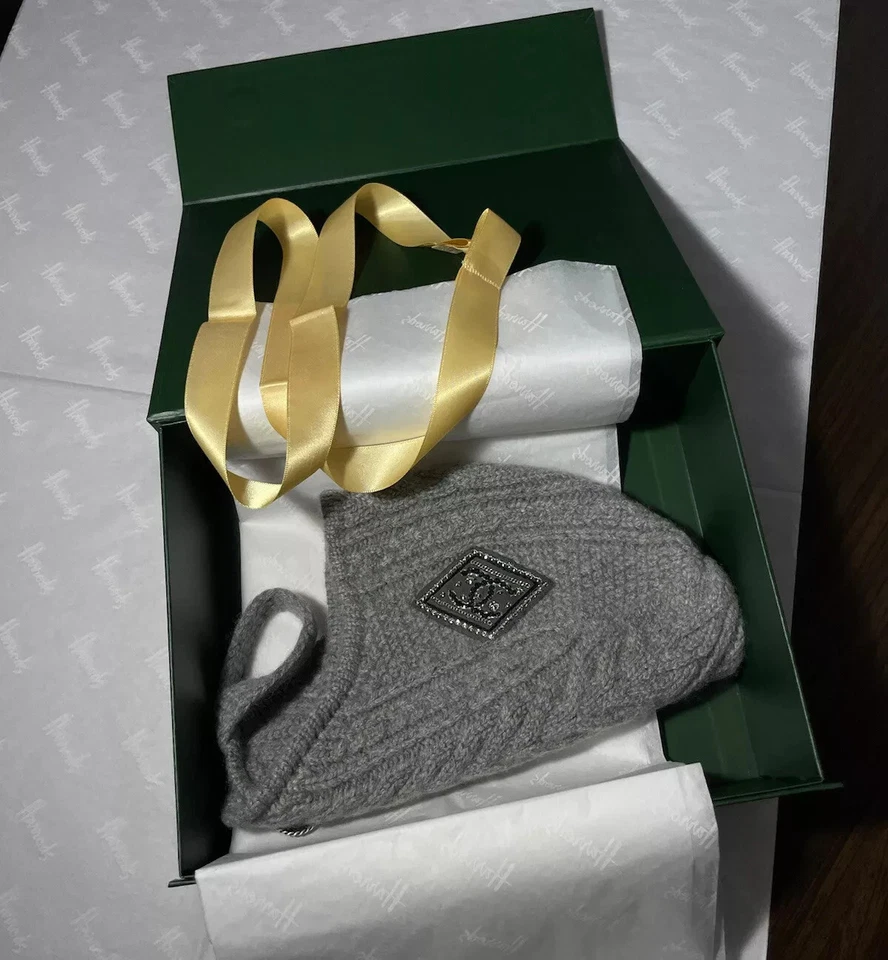 Sombrero Chanel 100 % cachemir gris con cristales de Swarovski NUEVO Foto 4 de 4