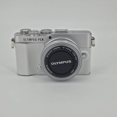 Olympus Pen E-P7 IM024 20.3MP Micro Four Thirds 4/3 Mount Mirrorless Camera Kit