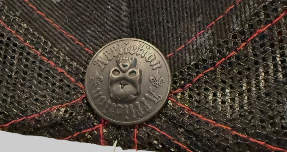 Gorra de camionero Affliction negra y roja asiática vikinga bordada ala de cuero nueva con etiquetas Foto 3 de 4