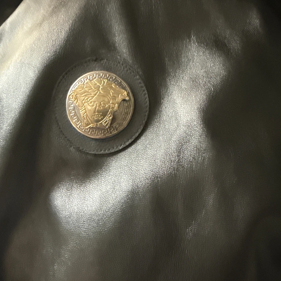 Chaqueta de bombardero Versace Jeans estilo alta costura Medusa (era ITTIERRE) negra llamativa Foto 4 de 4