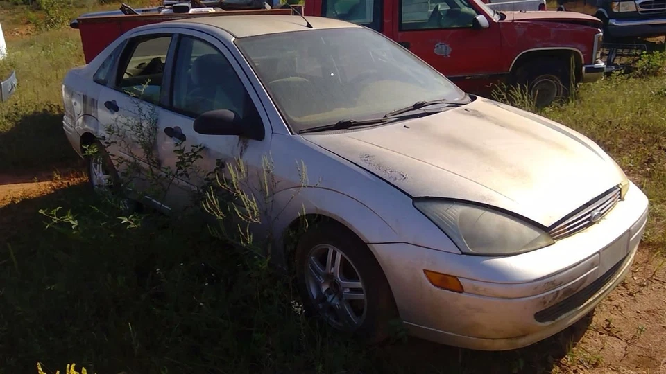 Capucha compatible con 00-04 FOCUS 256780 Foto 3 de 4