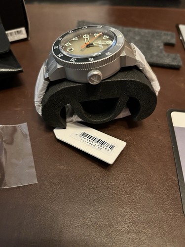 Tsovet JMT-DW42 GLOBAL EXPLORER II - Green - New - Picture 4 of 9