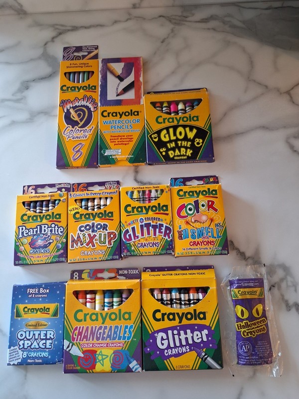 Crayola 90s Glow Dark Crayons Glitter Smell Mix-up Pearl Outer Space Halloween