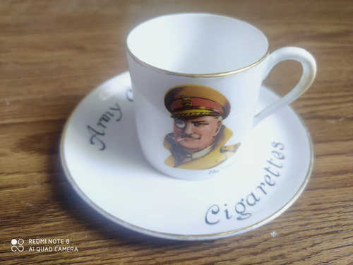 Rare vintage ARMY CLUB Cigarettes advertising cup and saucer made in England. - 第 1/12 張圖片