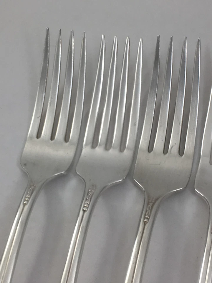 Cubiertos 4 tenedores de cena Wm Rogers 1941 PRISCILLA LADY ANN plateados Foto 3 de 4