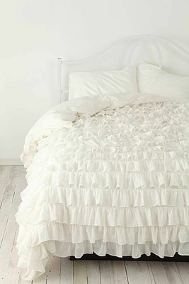 New Urban Outfitters Waterfall Ruffle Duvet Cover Twin Xl Msrp