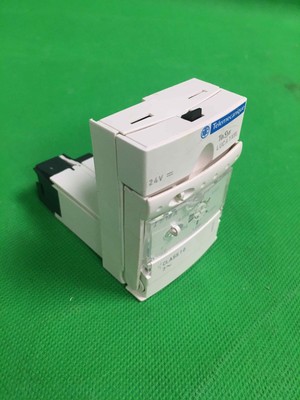SCHNEIDER-ELECTRIC LUCA1XBL / LUCA1XBL Umax 600V