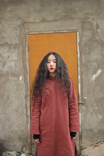 Womens peony colored cotton paded coat VTG ethnic design Chinese long jacket M - Picture 2 of 9
