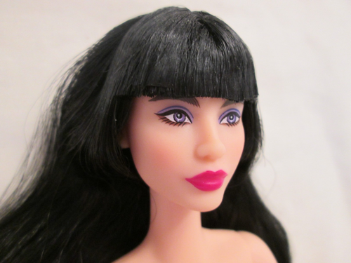 Nude Barbie Looks #19 Doll Made to Move Tall Body 2023 Raven Hair Bangs HJX28 - Picture 3 of 10