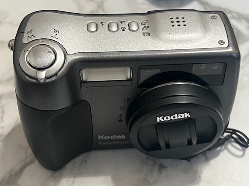 Kodak EasyShare DX7630 6.1 MP With Battery and charger , Case , No Memory Card , - Picture 5 of 19