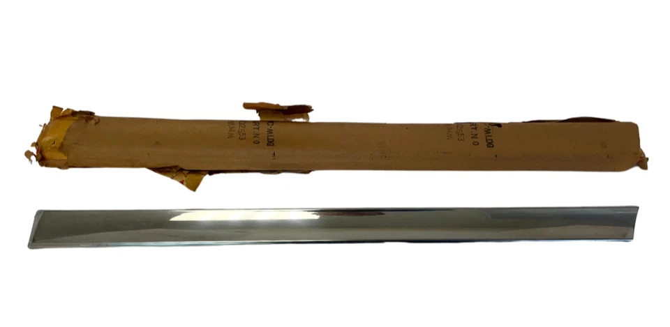 1959 Plymouth Fury переднее левое крыло нижний задний молдинг хром 1902653 новый из старых запасов. - Изображение 2 из 4