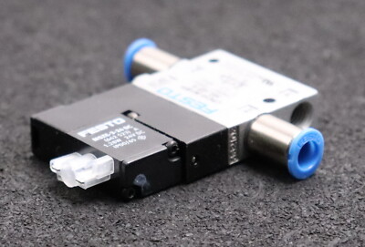 FESTO Magnetventil CPE10-M1BH-3GL-QS-6 Mat.Nr. 196847 2,5-8bar 24VDC 1,28W