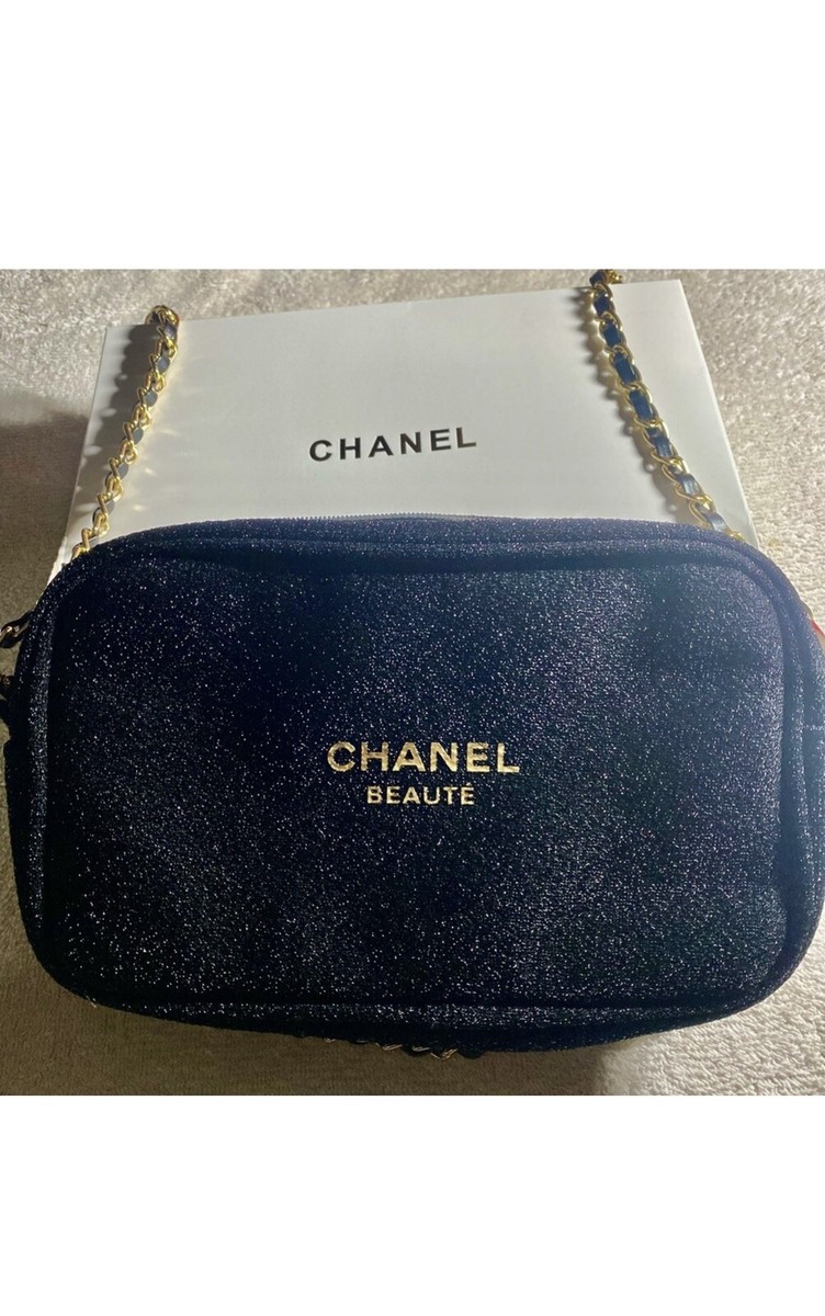 新品☆CHANEL MAKEUPノベルティ☆星型ショルダーバッグ Chanel Beauty Holiday Bag/Pouch 2024 Edition – Makeup Product ae