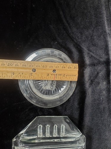 Two vintage Clear glass ashtrays SAFEX Octagon & Hazel Atlas Round checkerboard. - Picture 10 of 11