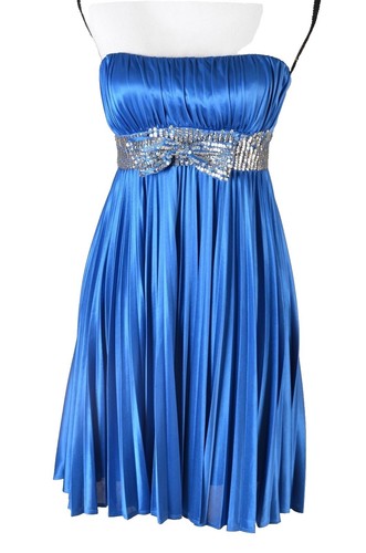 Camille La Vie emerald green prom dress. Worn once- good condition | eBay Camille La Vie emerald green prom dress. Worn once- good condition | eBay