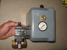 Used Gemini Pneumatic Actuator 411 Valve with adjustable pilot 1" NPT 1/2" bore