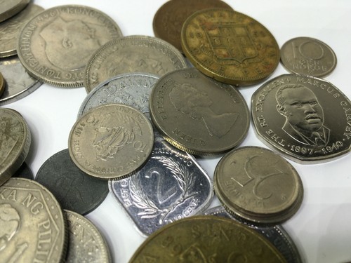 Lot of Foreign Coins - Picture 6 of 12